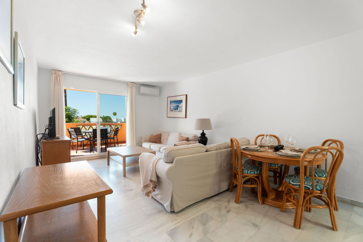 3 bedroom Apartments for sale in Marbella – R5154808