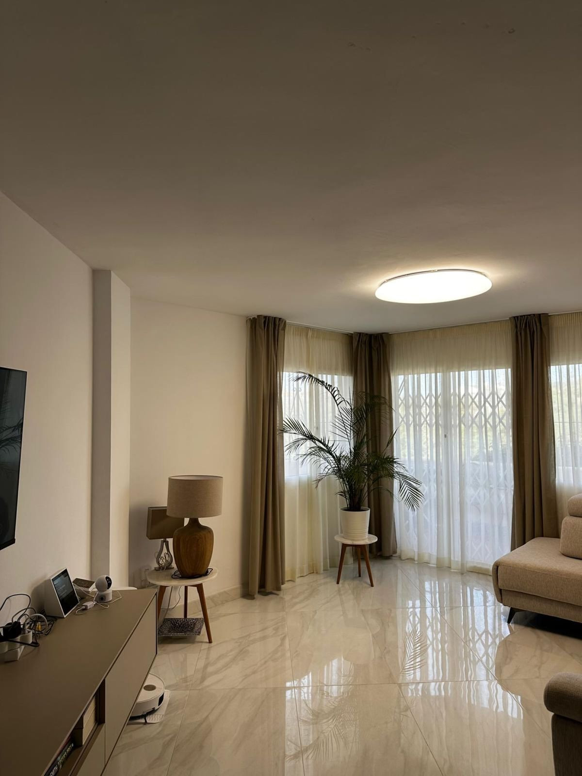 2 bedroom Apartments for sale in Riviera del Sol – R5163772