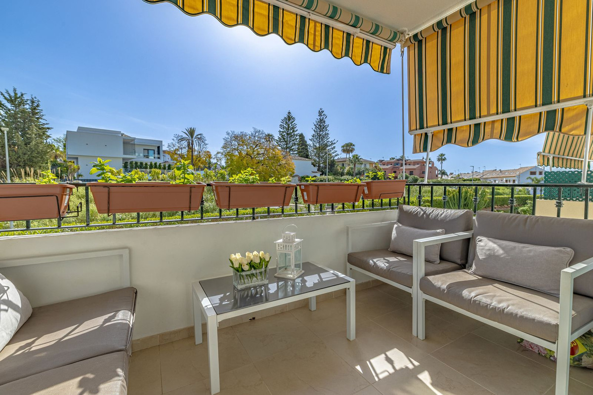 3 bedroom Apartments for sale in Guadalmina Alta – R5019355
