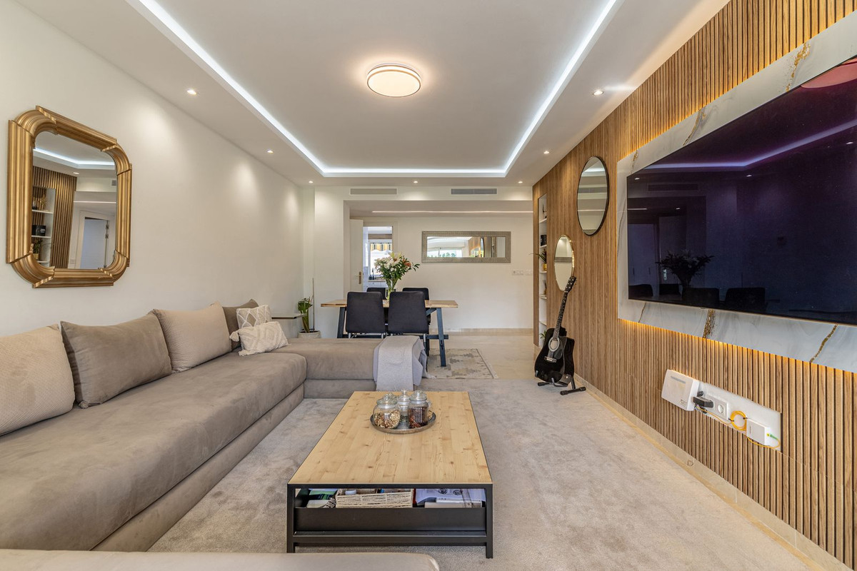 3 bedroom Apartments for sale in Guadalmina Alta – R5019355
