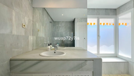 4 bedroom Townhouses for sale in Sierra Blanca – R5161258