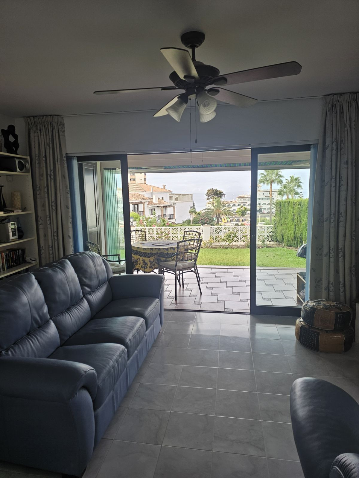 Apartamentos de 2 dormitorios en venta en Riviera del Sol – R5166397