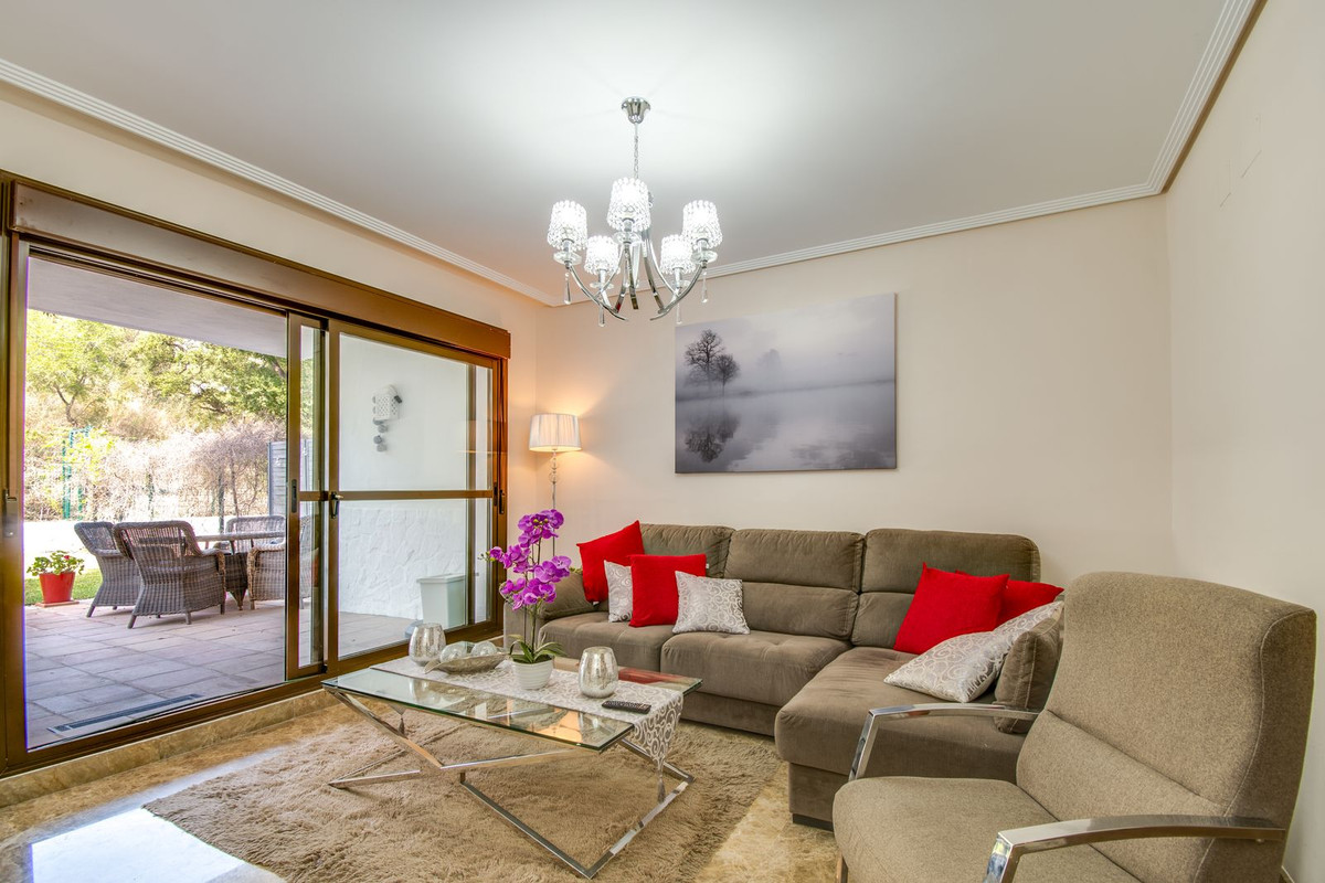 2 bedroom Apartments for sale in Nueva Milla de Oro – R5138683