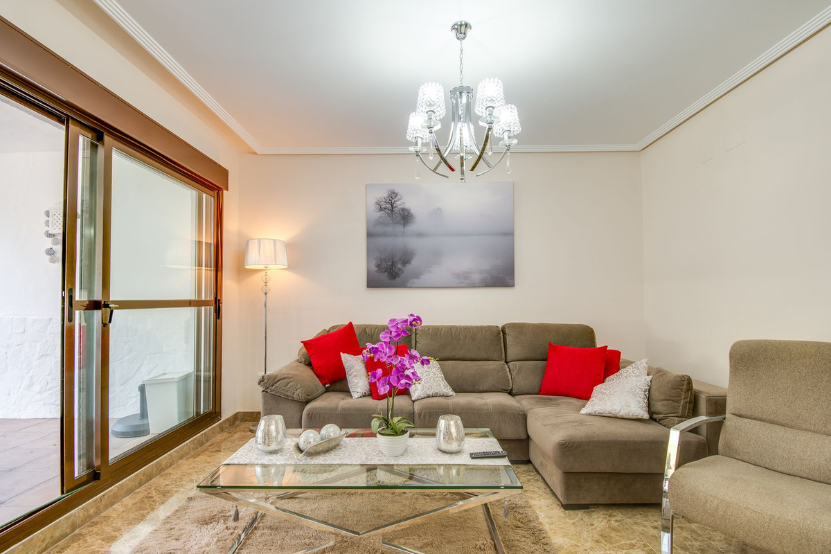 2 bedroom Apartments for sale in Nueva Milla de Oro – R5138683