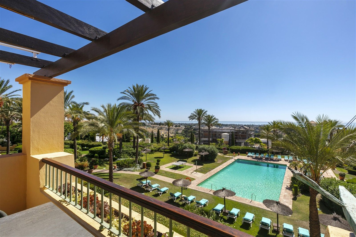 Apartamentos de 4 dormitorios en venta en Los Flamingos – R5164144