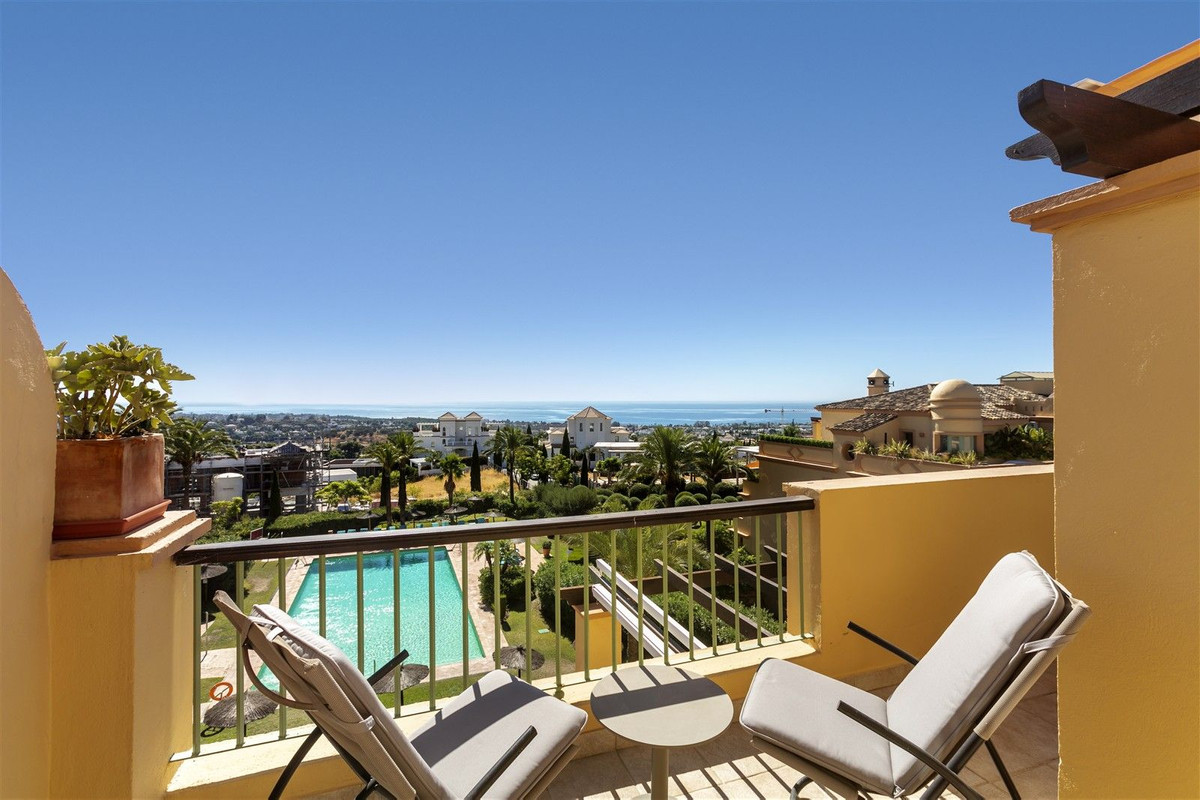 Apartamentos de 4 dormitorios en venta en Los Flamingos – R5164144
