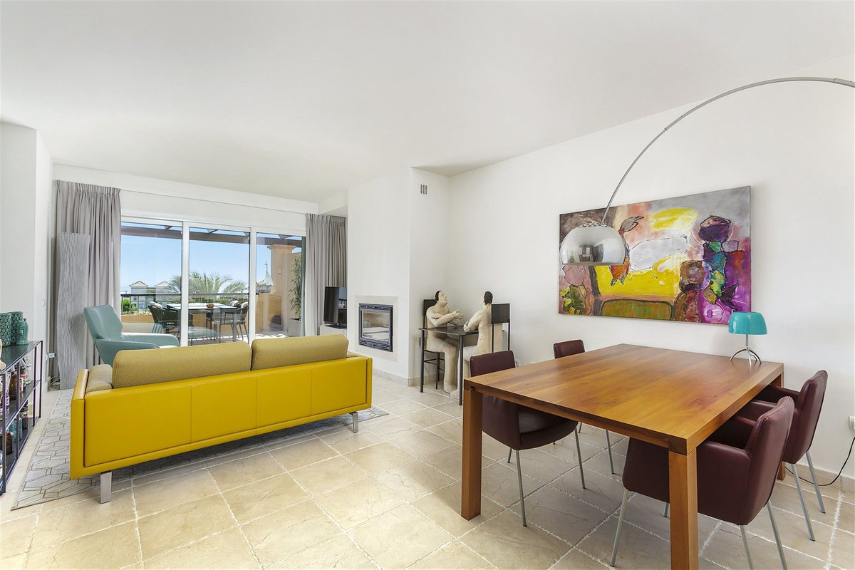 Apartamentos de 4 dormitorios en venta en Los Flamingos – R5164144