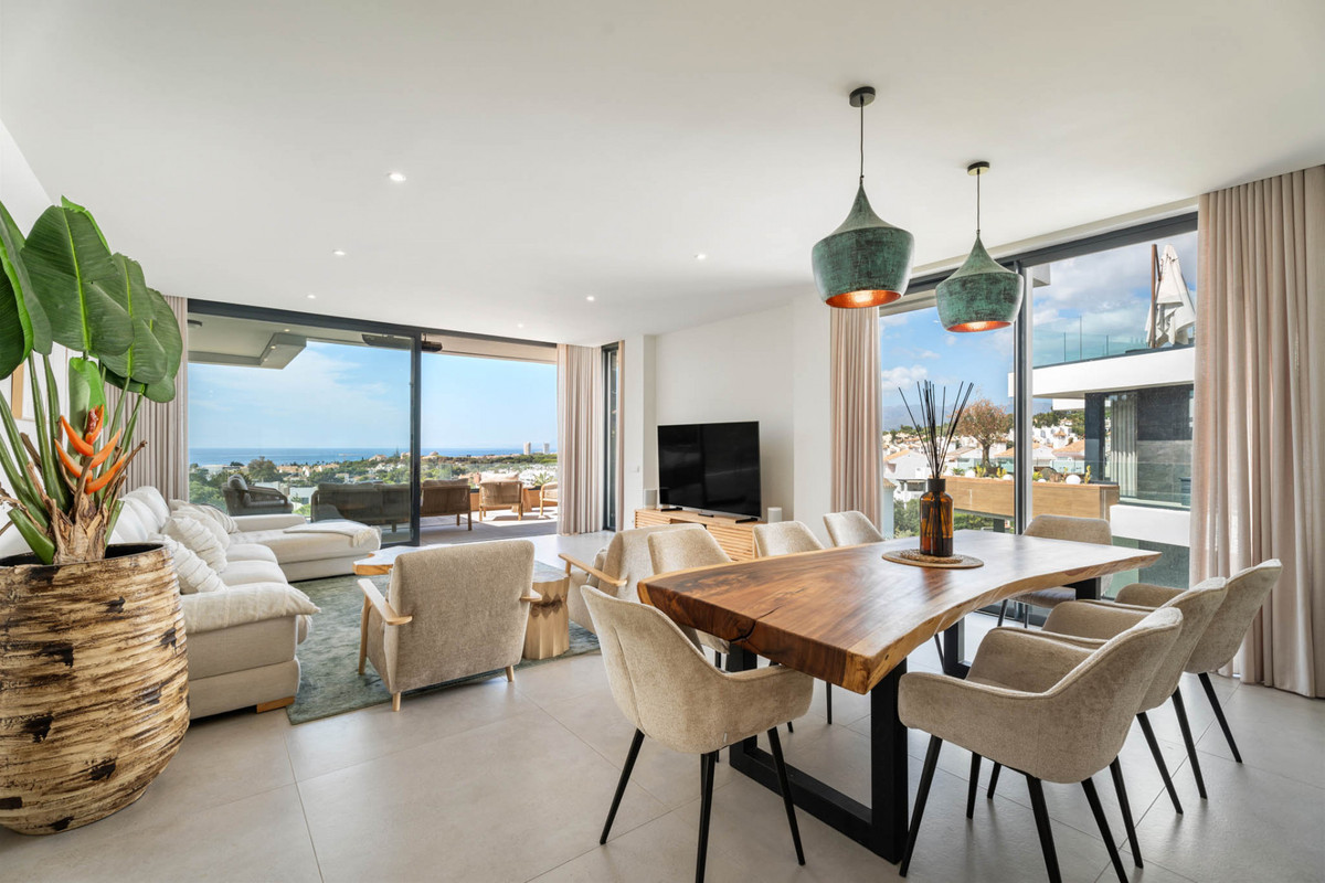3 bedroom Apartments for sale in Artola – R5173114