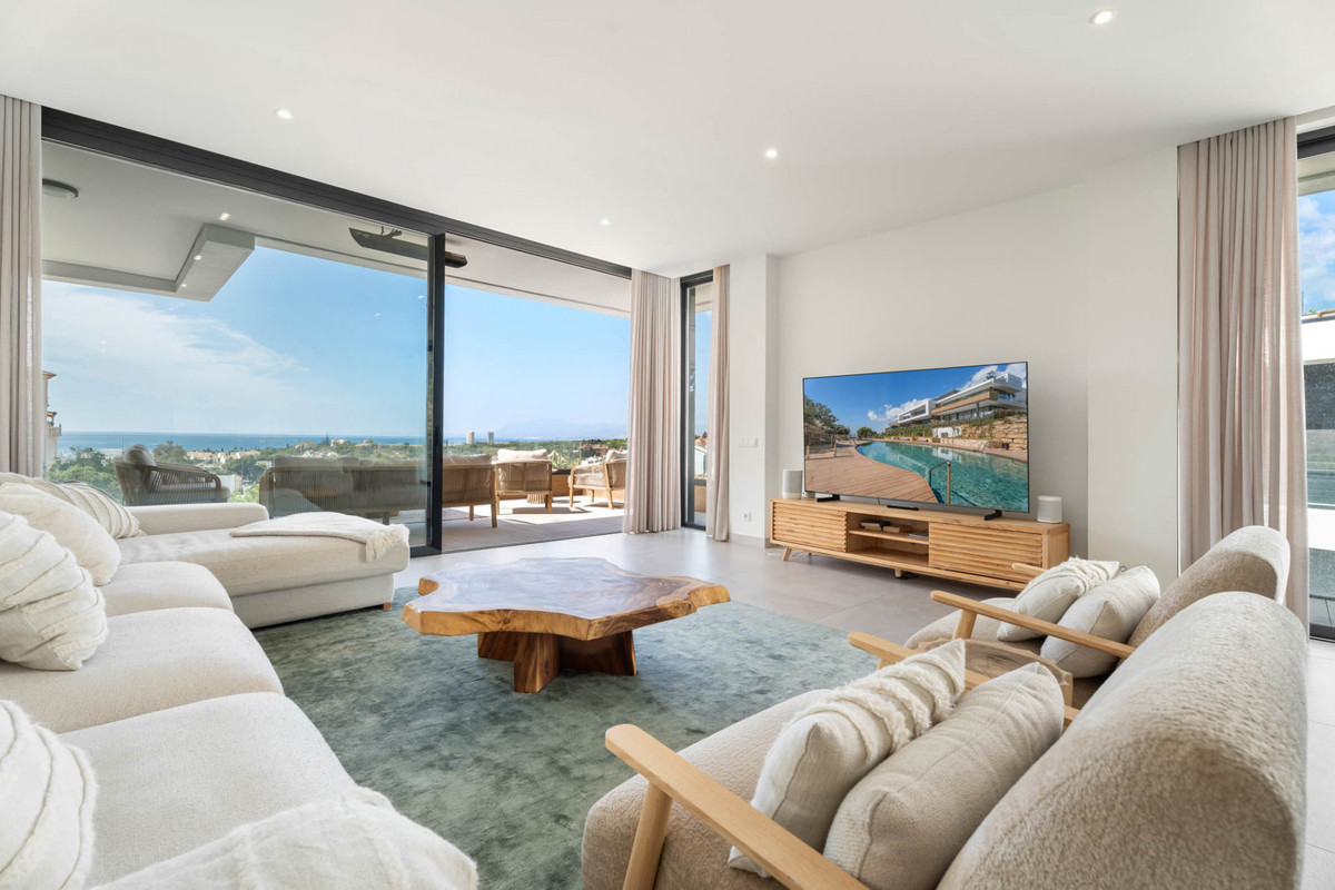 3 bedroom Apartments for sale in Artola – R5173114