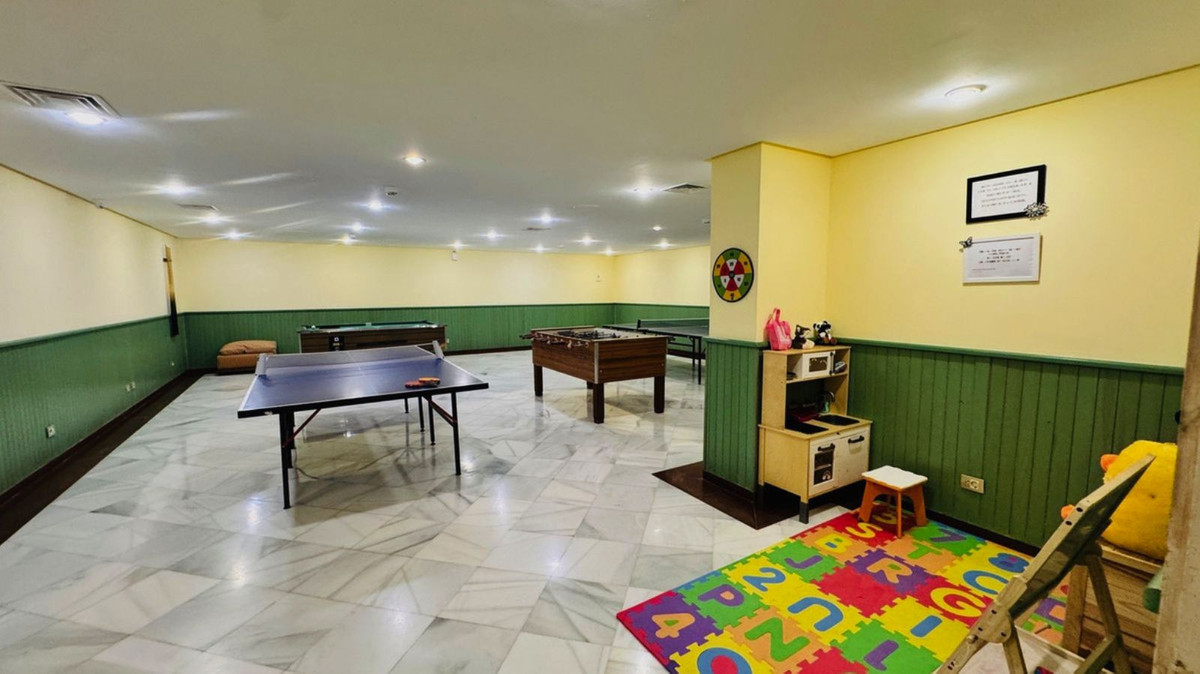 5 bedroom Apartments for sale in Marbella – R5111617