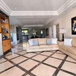 7 bedroom Villas for sale in Milla de Oro – R5145121