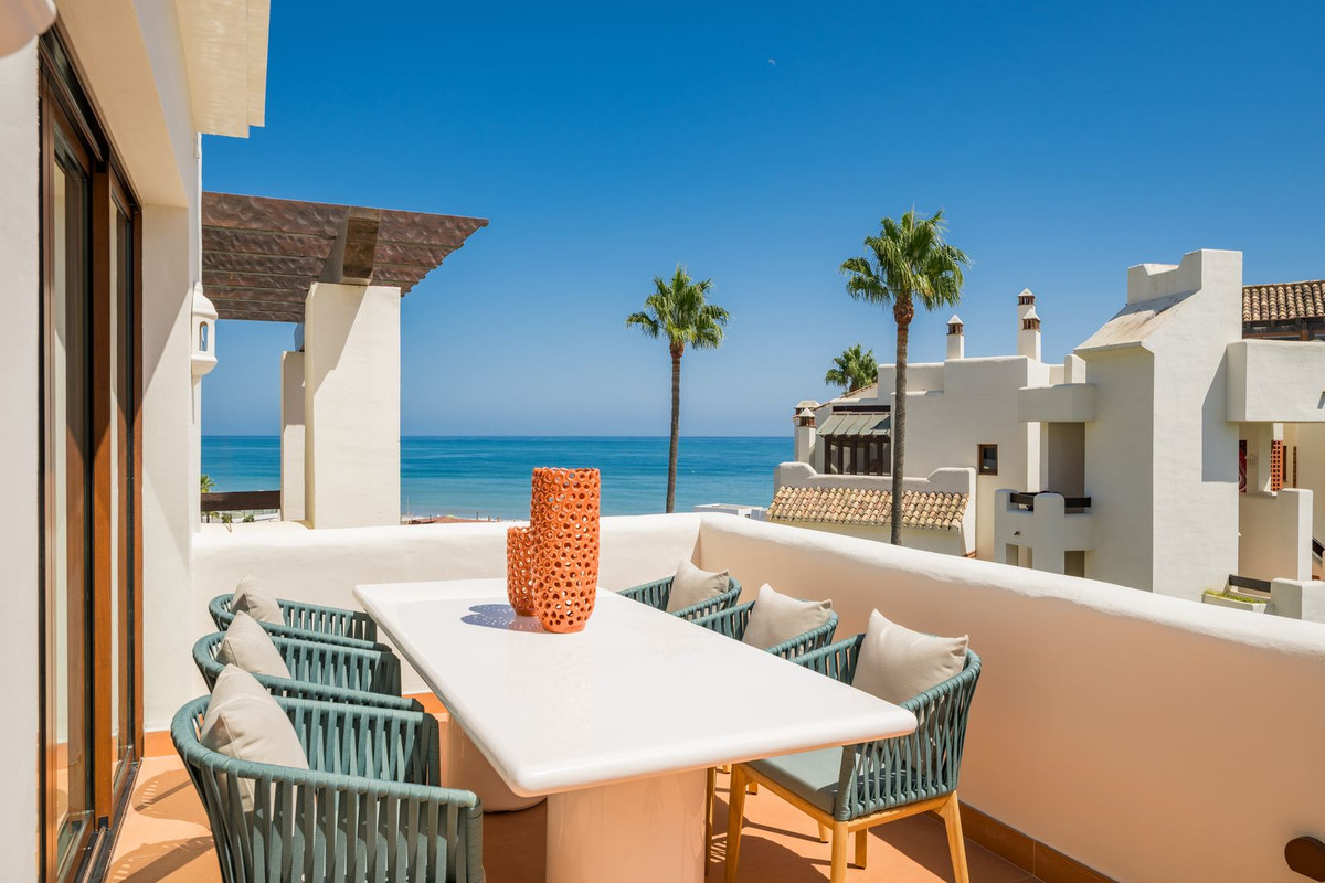 3 bedroom Penthouses for sale in Nueva Milla de Oro – R4875961