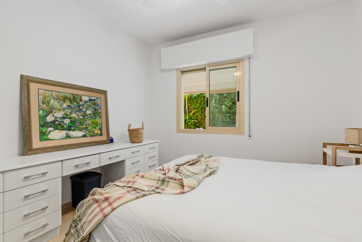 3 bedroom Apartments for sale in Marbella – R5142223