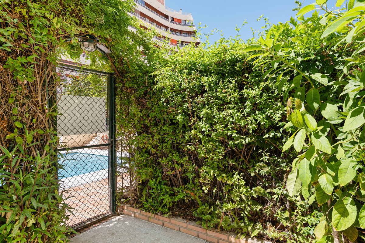 3 bedroom Apartments for sale in Marbella – R5142223
