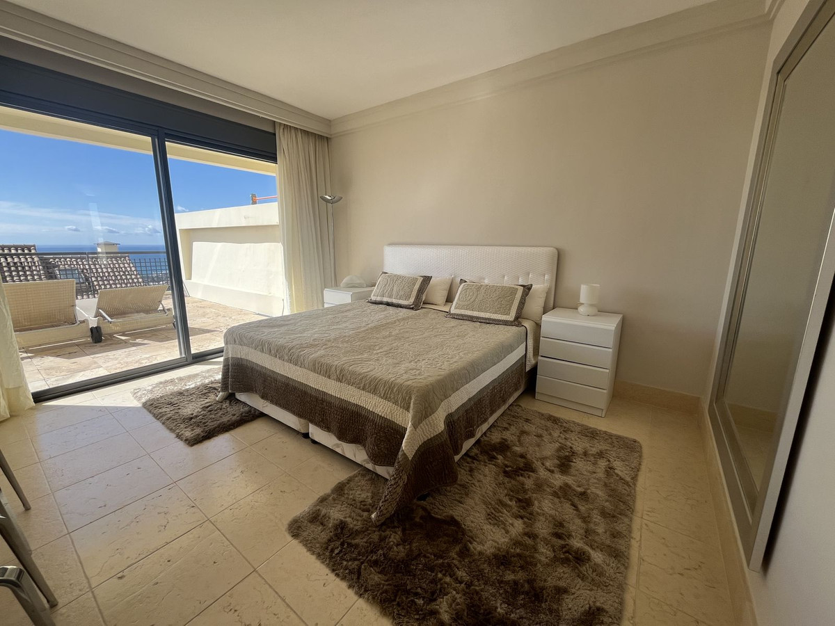 2 bedroom Apartments for sale in Altos de los Monteros – R4967812