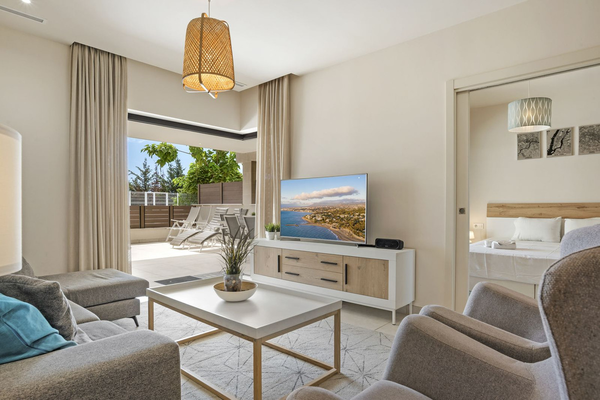 3 bedroom Apartments for sale in La Cala de Mijas – R5152669