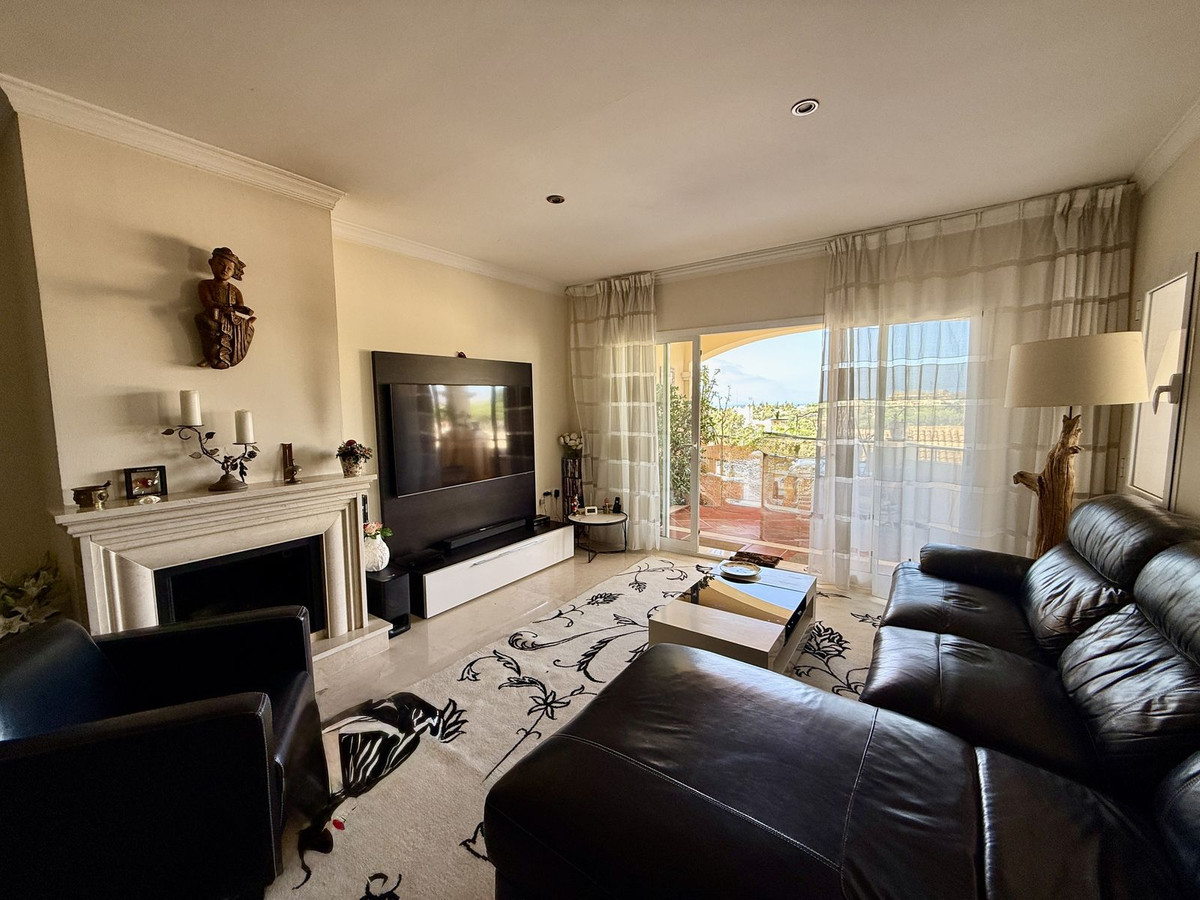 Apartamentos de 2 dormitorios en venta en Elviria – R5164555