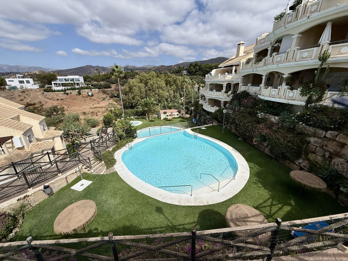 Apartamentos de 2 dormitorios en venta en Elviria – R5164555