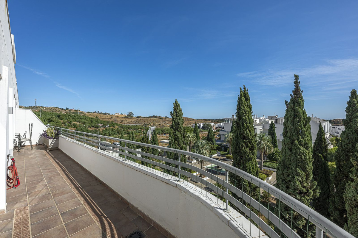 5 bedroom Apartments for sale in La Cala de Mijas – R5159641