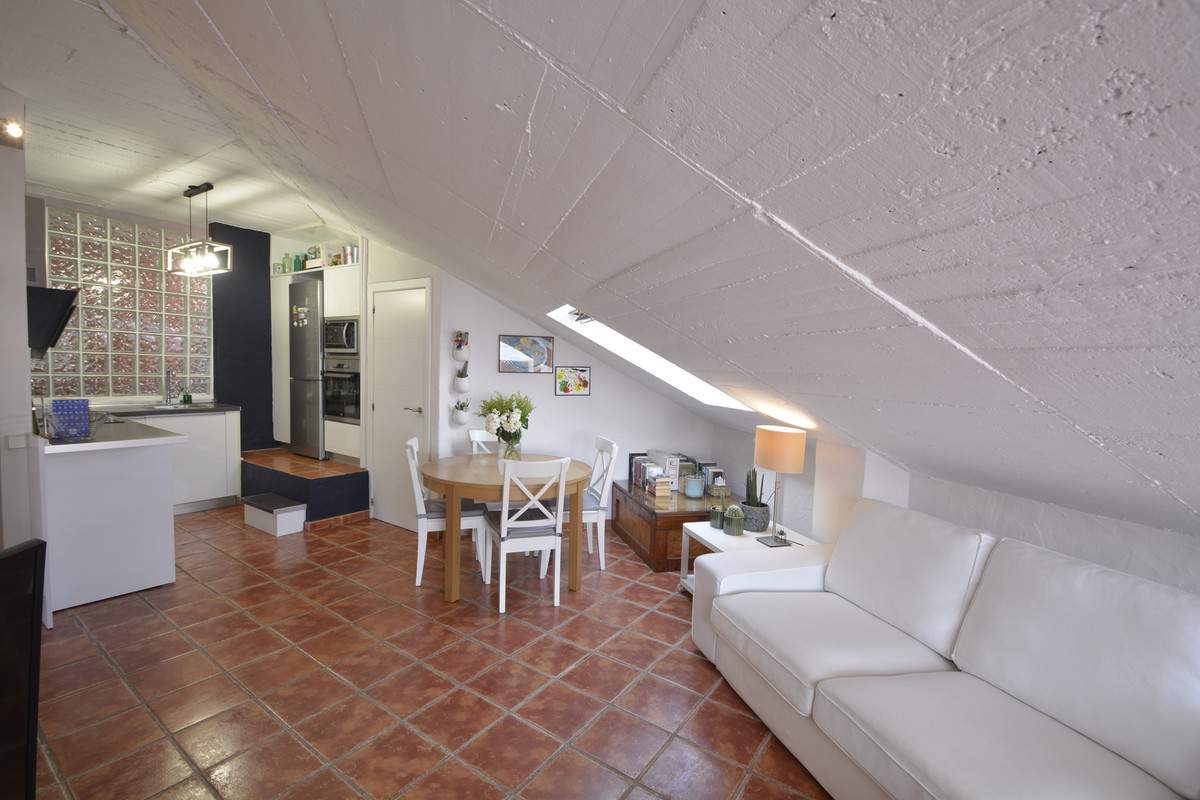 2 bedroom Penthouses for sale in Marbella – R5147062