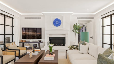 6 bedroom Villas for sale in Milla de Oro – R5156455