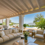 Villas de 6 dormitorios en venta en Milla de Oro – R5156455