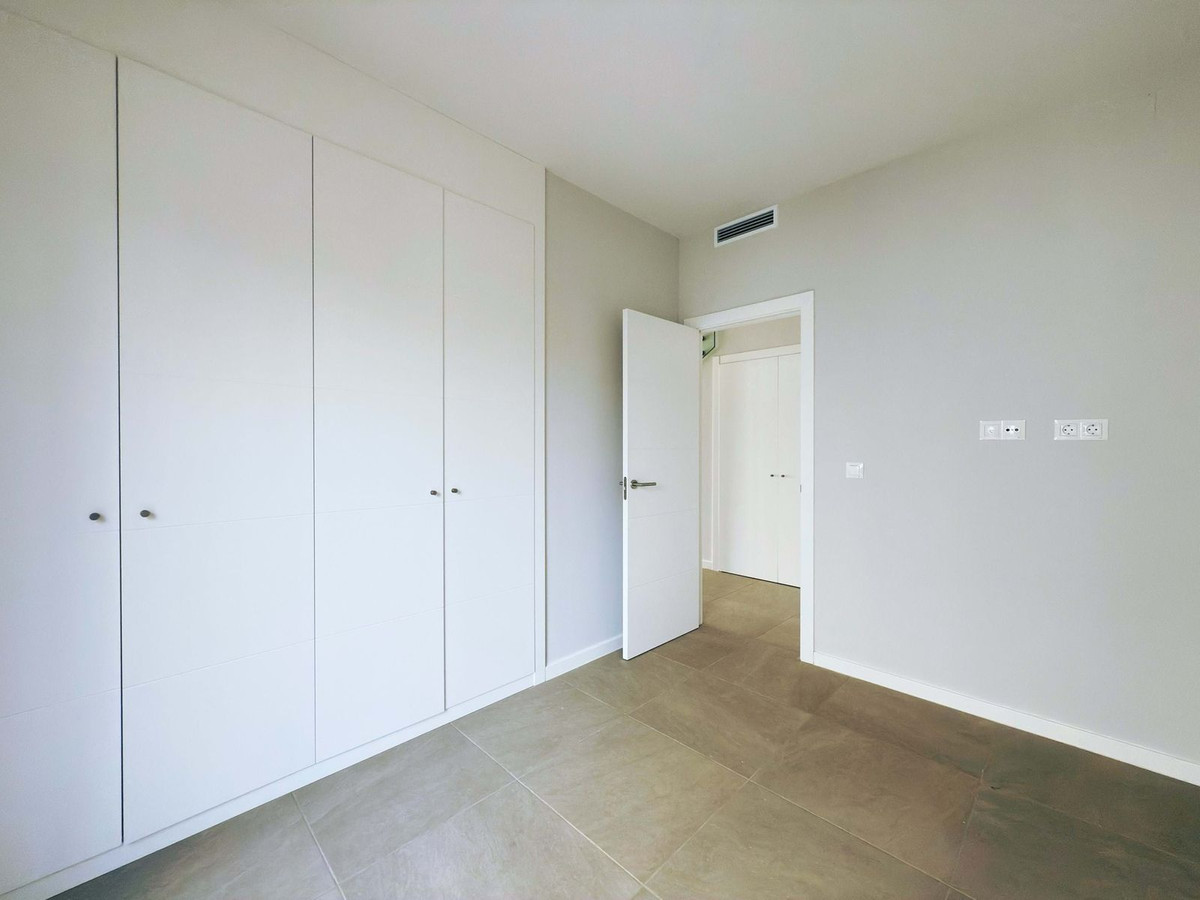 4 bedroom Townhouses for sale in Riviera del Sol – R5156278