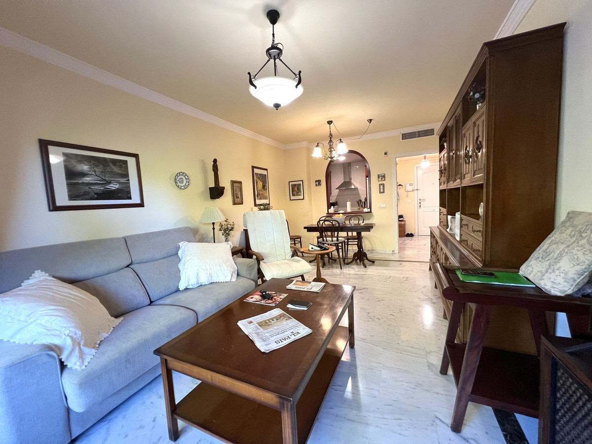 1 bedroom Apartments for sale in Milla de Oro – R5148733