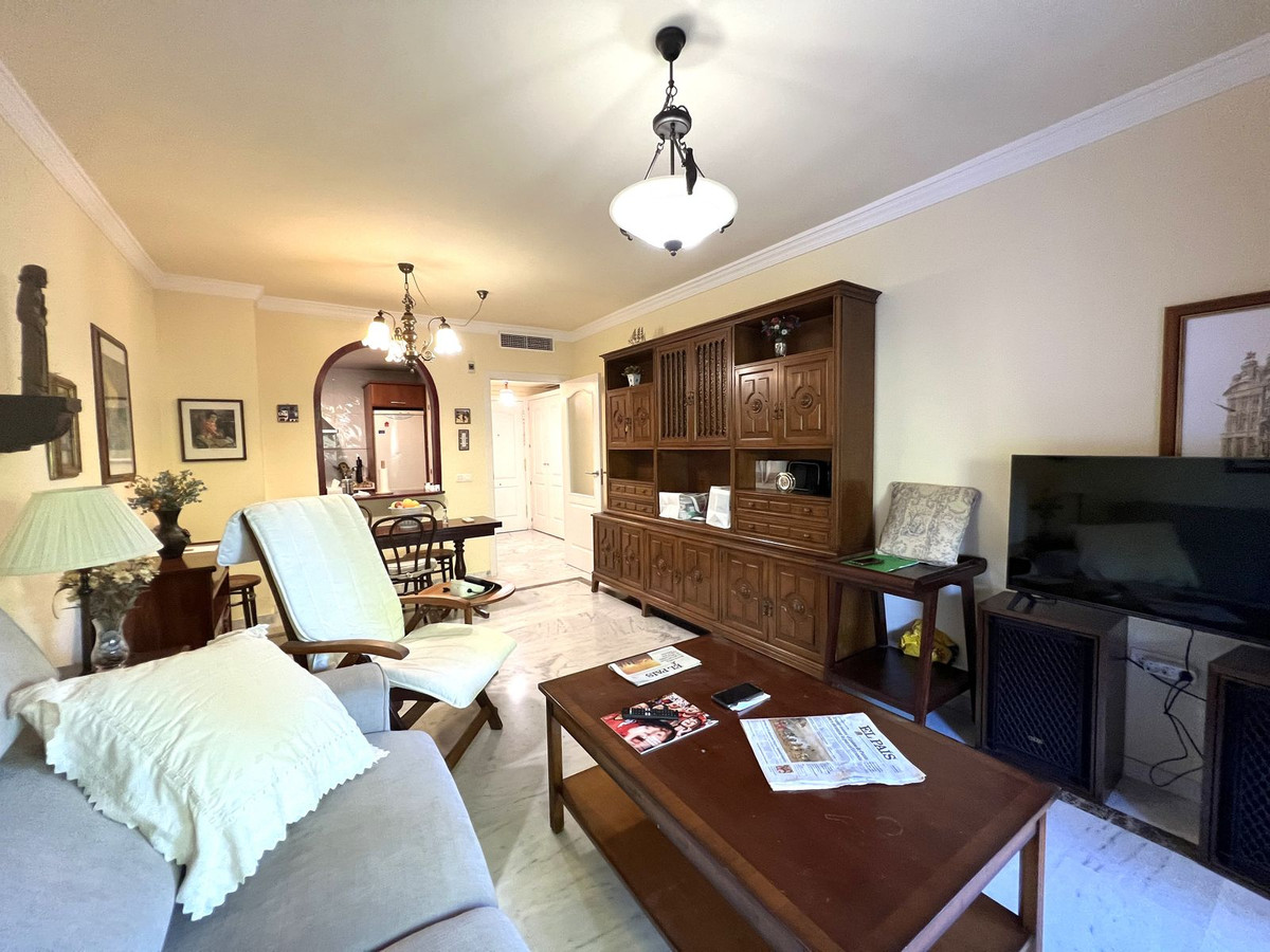 1 bedroom Apartments for sale in Milla de Oro – R5148733