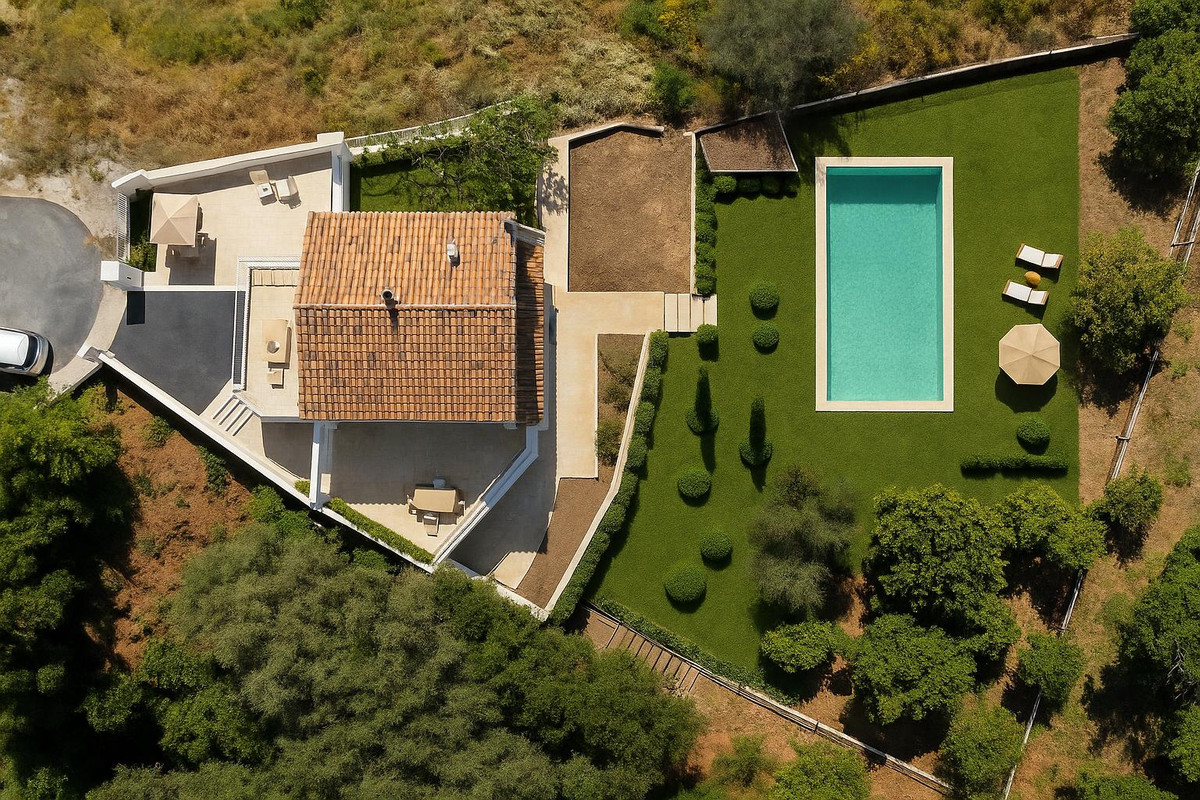 3 bedroom Villas for sale in Marbella – R5047948