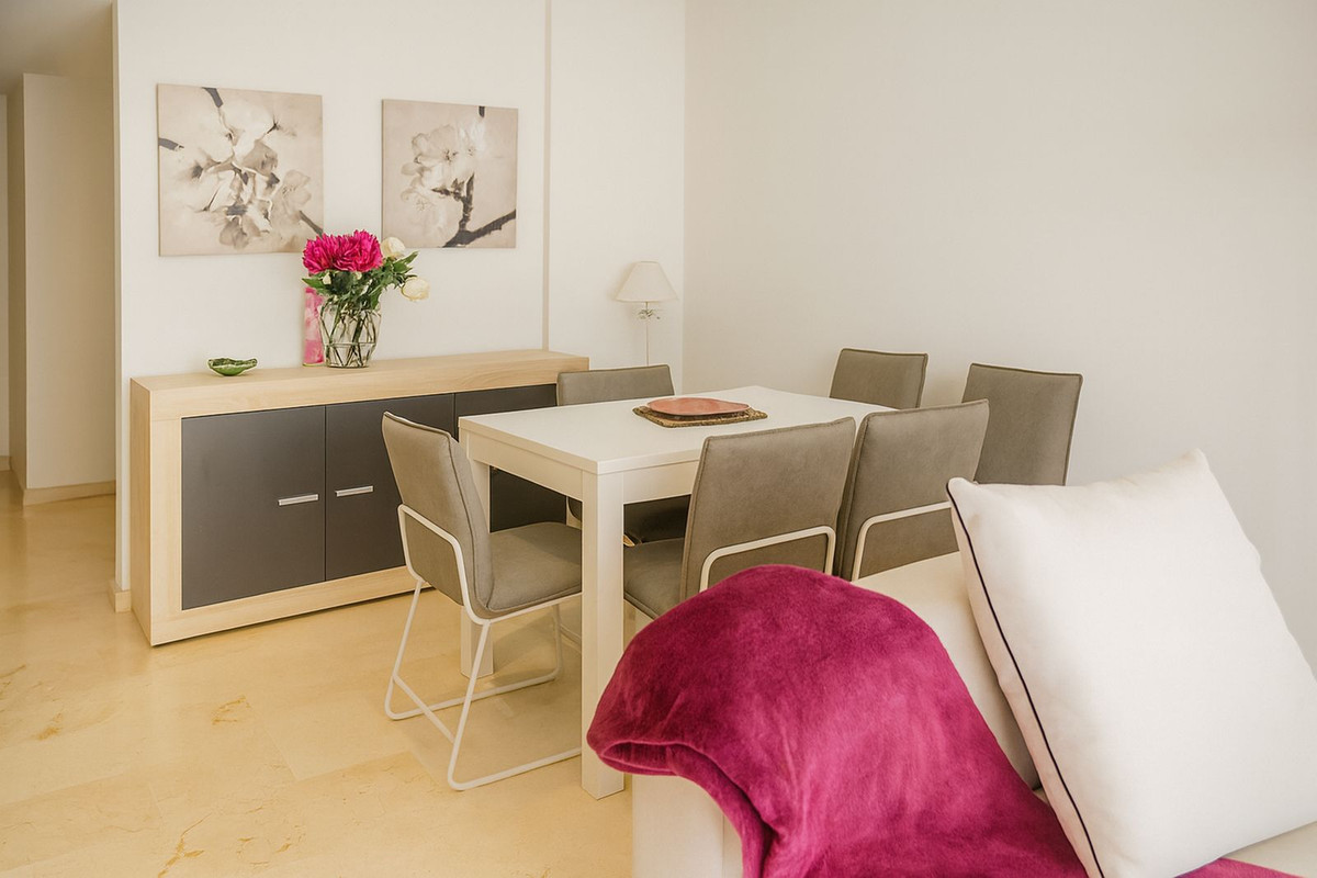 Apartamentos de 2 dormitorios en venta en Guadalmina Baja – R5159509