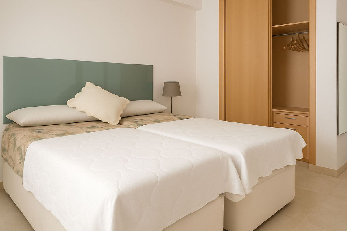 Apartamentos de 2 dormitorios en venta en Guadalmina Baja – R5159509