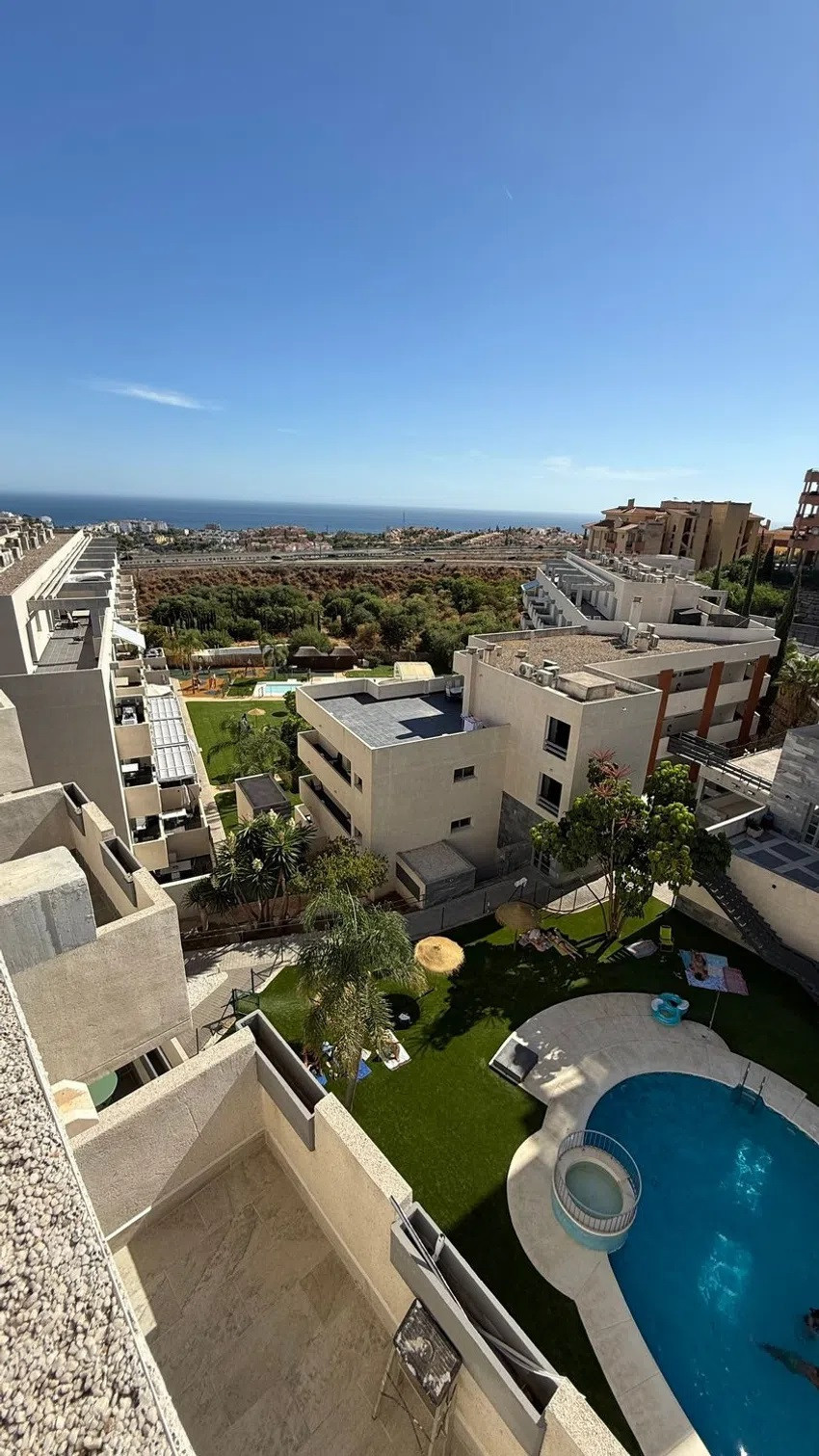3 bedroom Apartments for sale in Riviera del Sol – R5152207