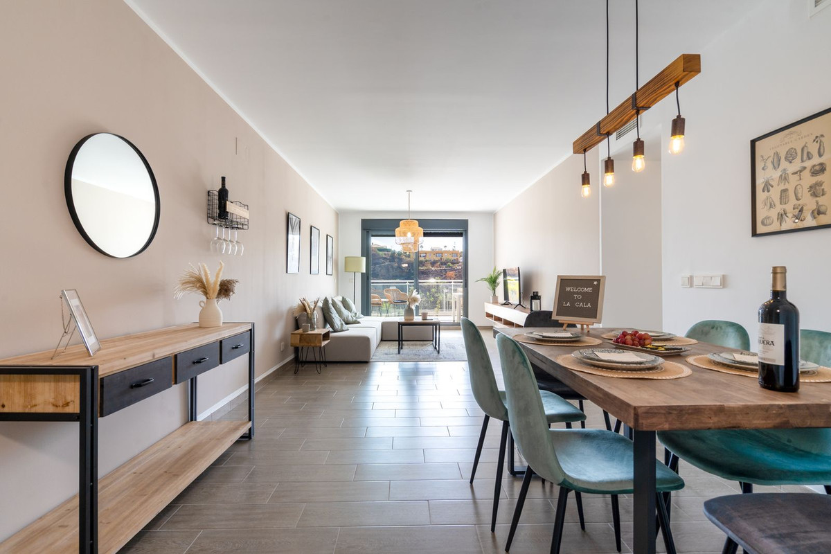 Apartamentos de 3 dormitorios en venta en La Cala de Mijas – R4943212