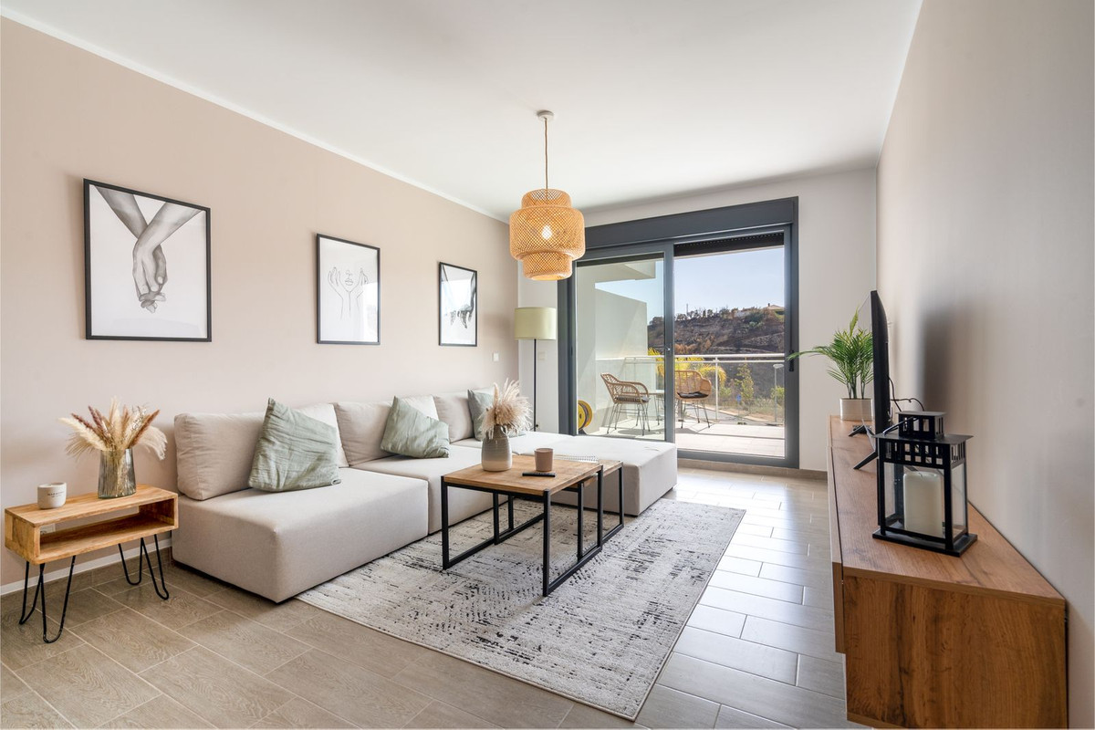 Apartamentos de 3 dormitorios en venta en La Cala de Mijas – R4943212