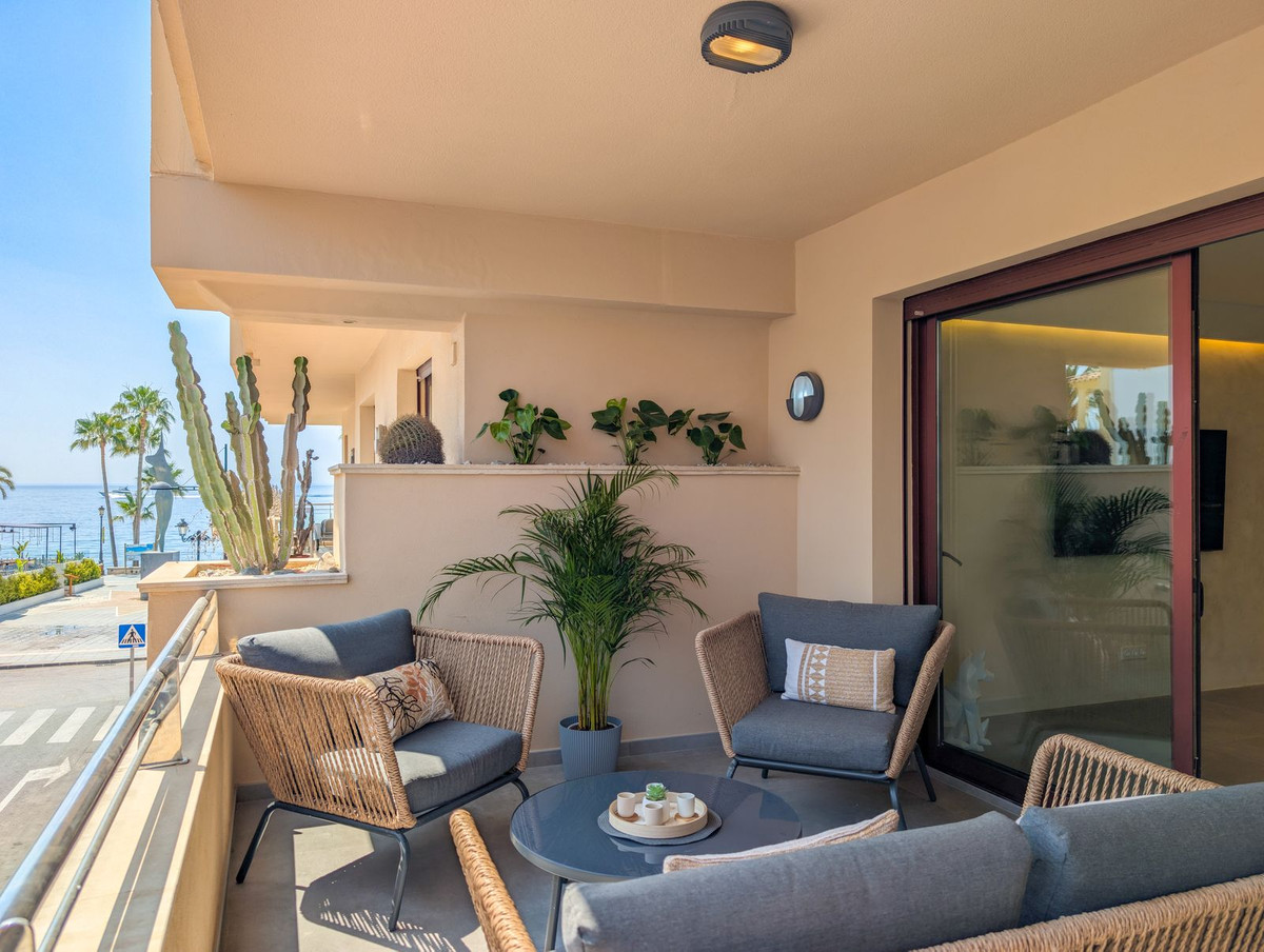 2 bedroom Apartments for sale in Marbella – R5062591