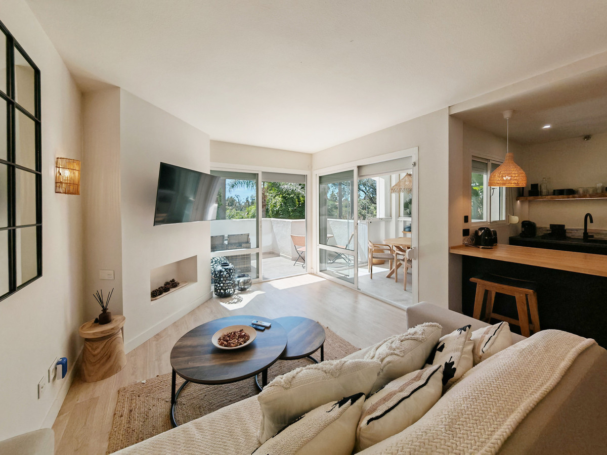 2 bedroom Apartments for sale in Reserva de Marbella – R5150992