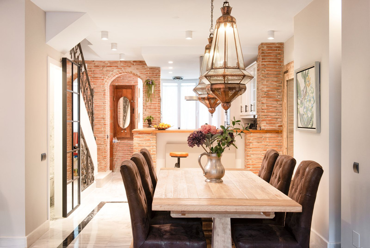 Apartamentos de 3 dormitorios en venta en Marbella – R5160874