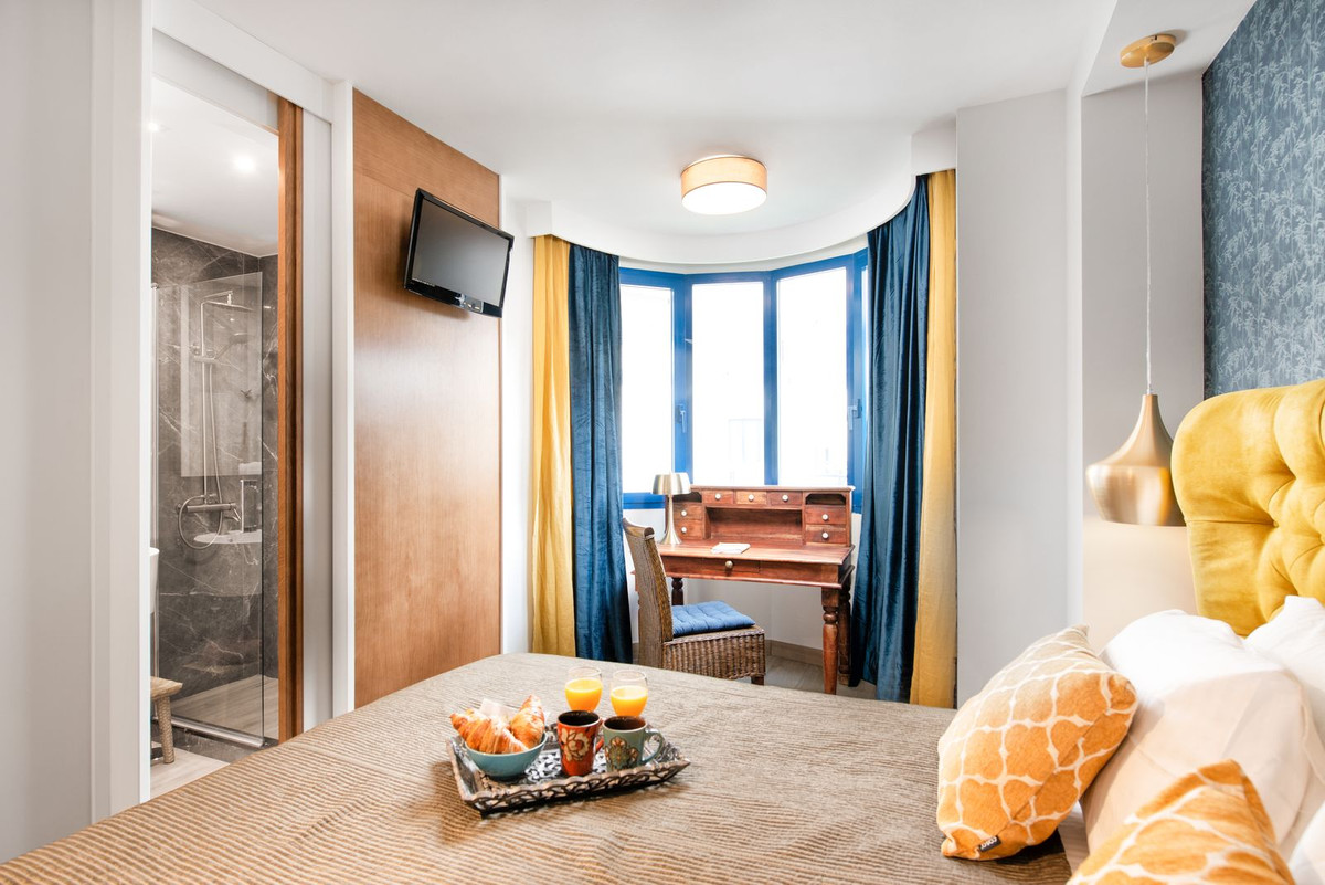 Apartamentos de 3 dormitorios en venta en Marbella – R5160874
