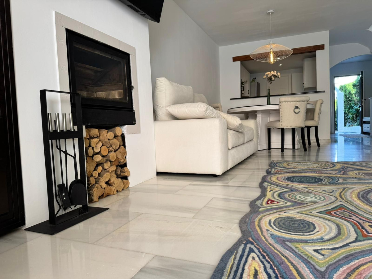 Adosados de 3 dormitorios en venta en Nueva Milla de Oro – R5159539