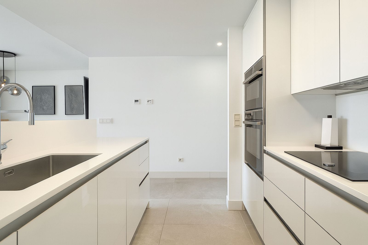 Apartamentos de 4 dormitorios en venta en Artola – R5164534