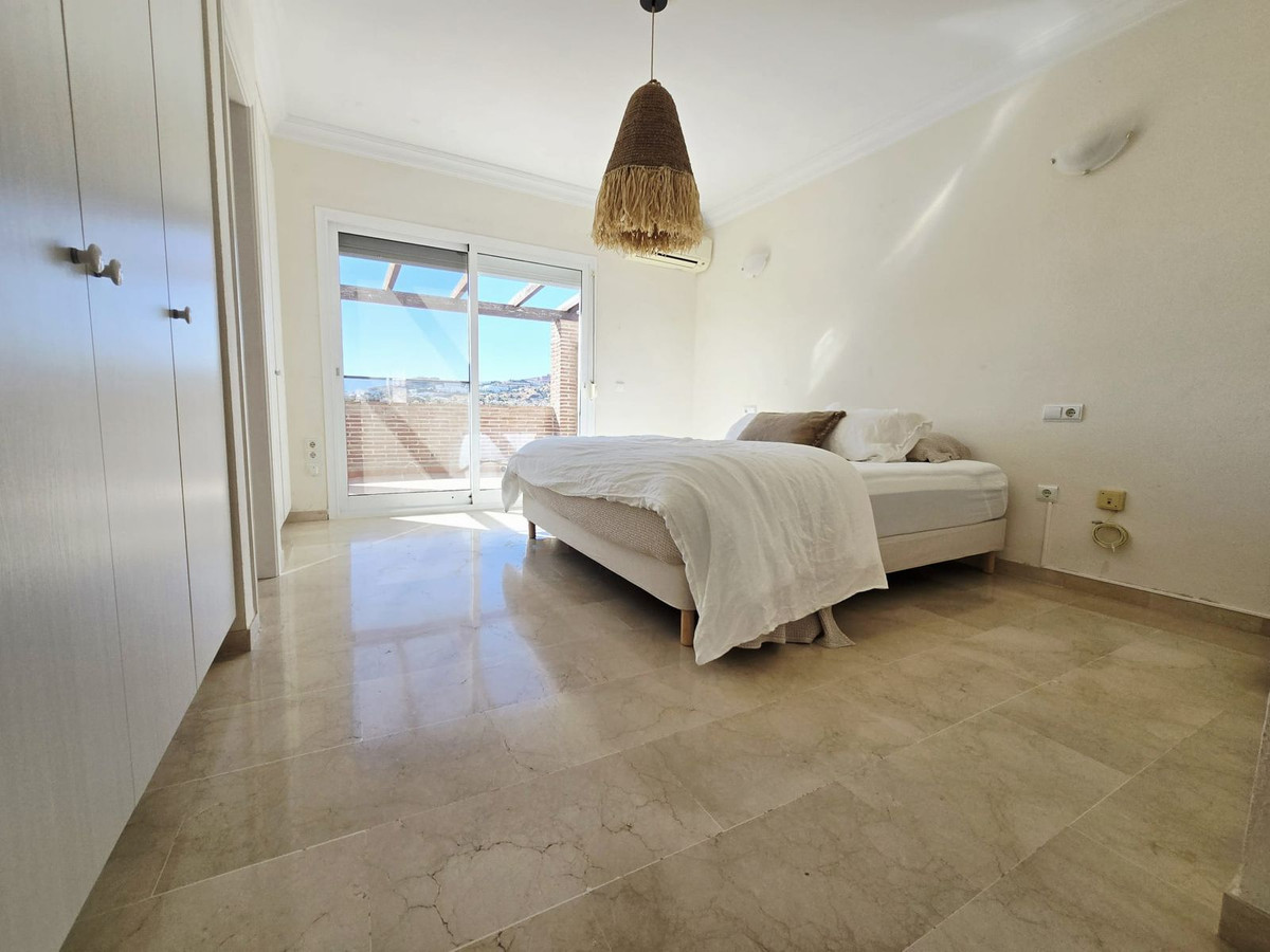 3 bedroom Townhouses for sale in Riviera del Sol – R5150128