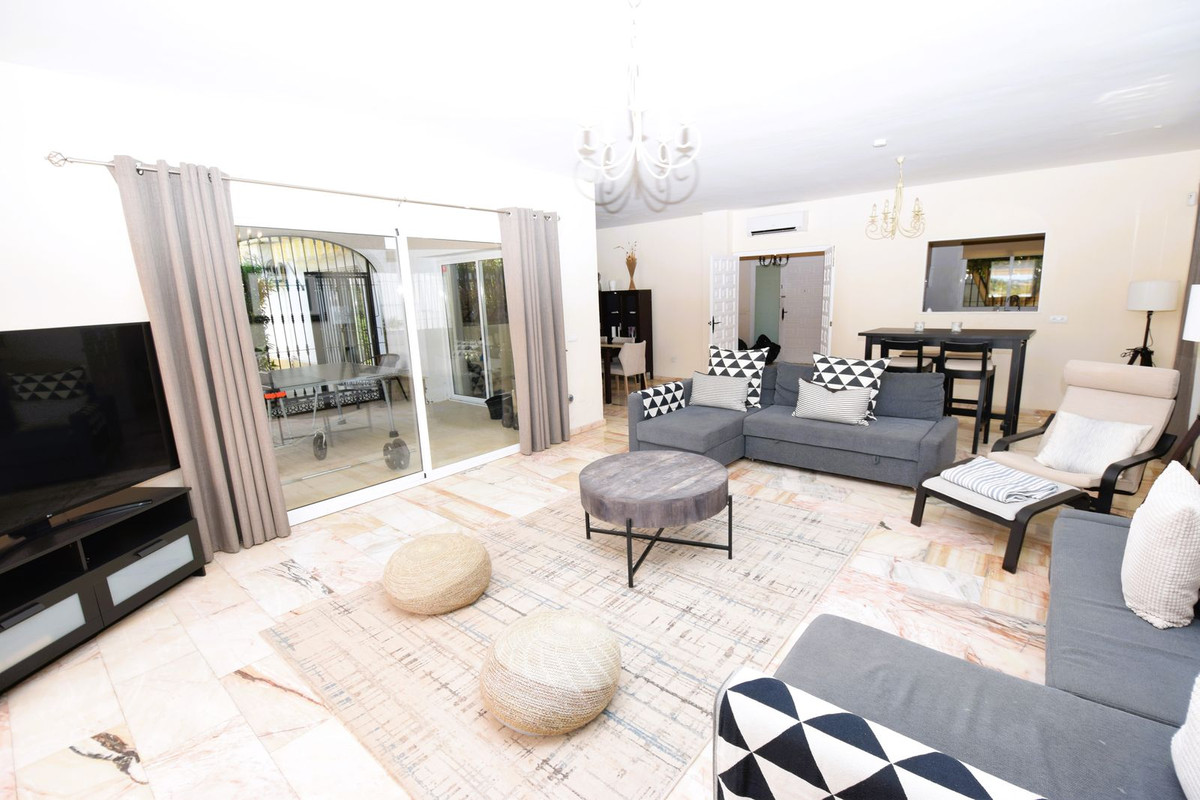 Villas de 3 dormitorios en venta en Mijas – R5163715