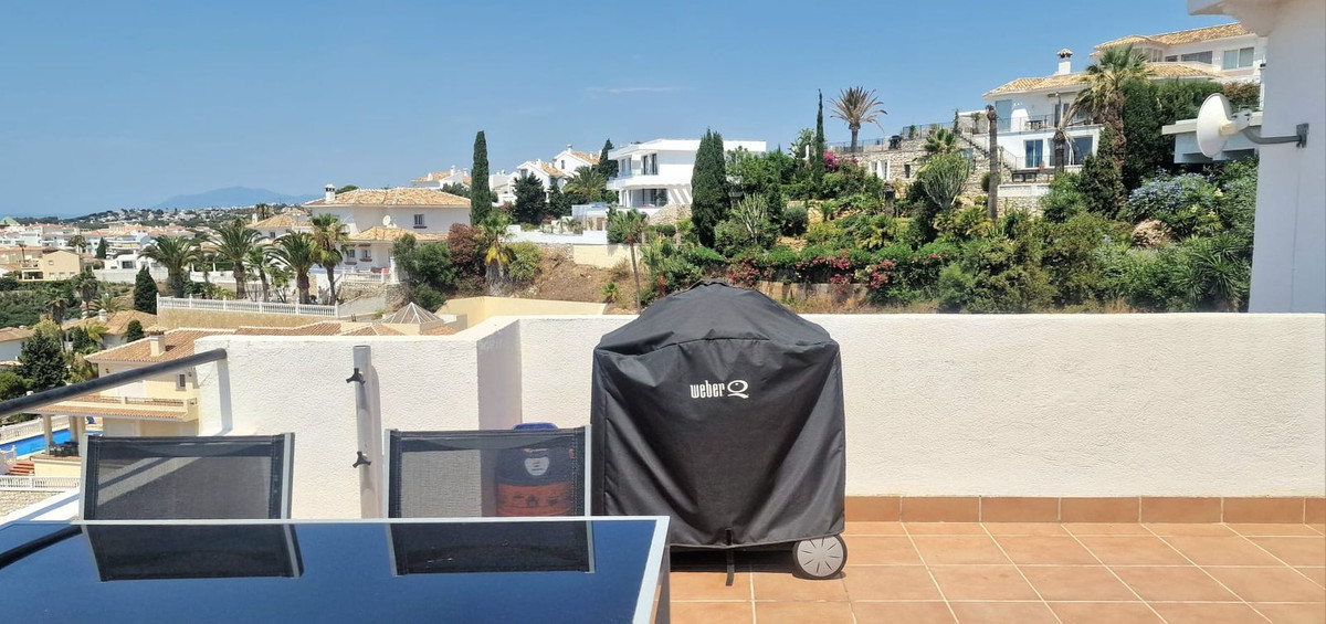 2 bedroom Apartments for sale in Riviera del Sol – R5152084