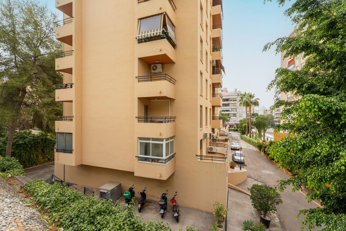 4 bedroom Apartments for sale in Marbella – R5148583