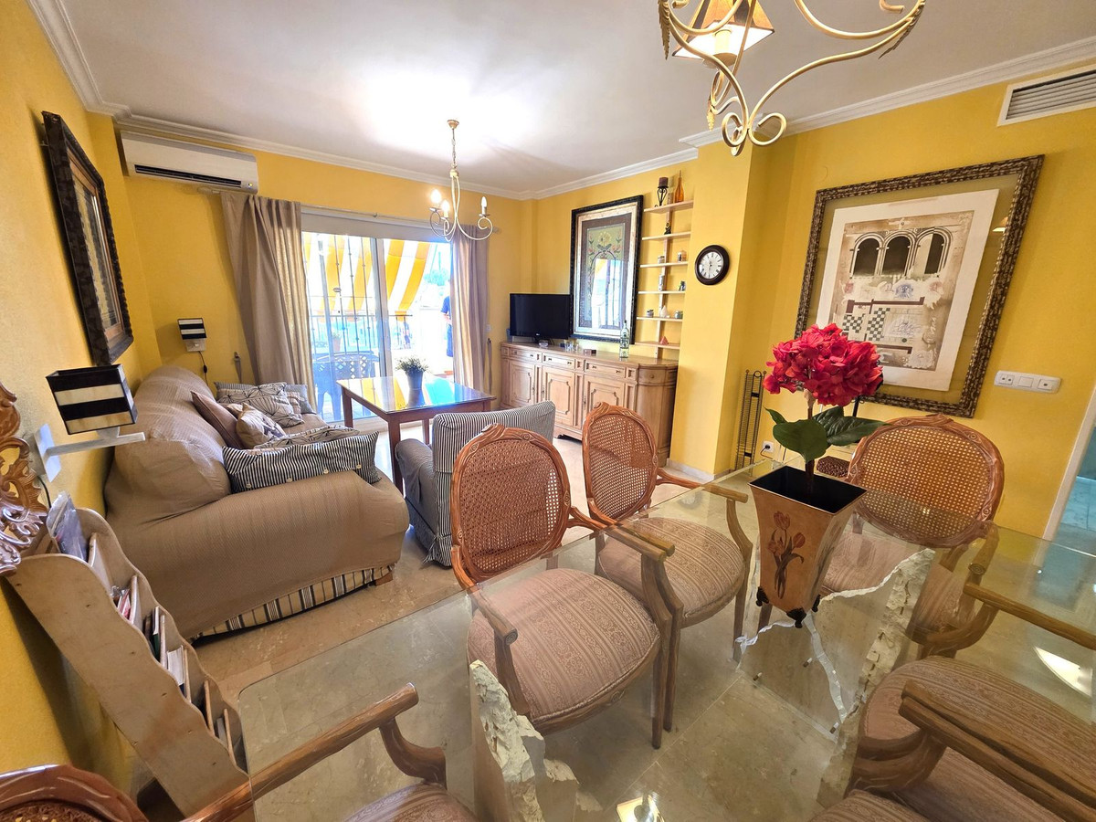 Apartamentos de 2 dormitorios en venta en Riviera del Sol – R5155075
