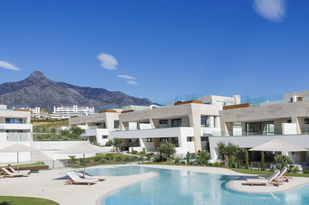 3 bedroom Penthouses for sale in Milla de Oro – R5147437