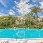 Apartamentos de 3 dormitorios en venta en Milla de Oro – R5142550