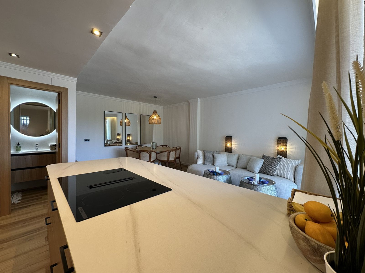 Apartamentos de 3 dormitorios en venta en Milla de Oro – R5142550