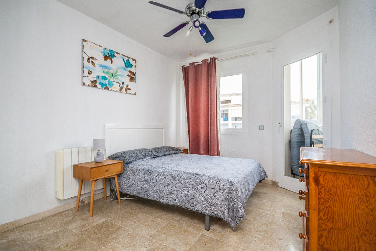 2 bedroom Apartments for sale in Calahonda – R5158237